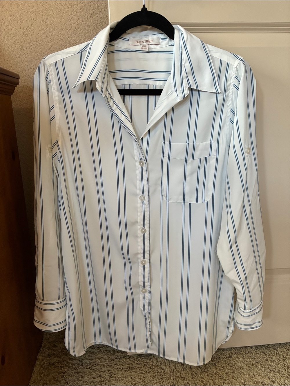 Ellen Tracy Blue-Striped White Button-Down Shirt Size XS